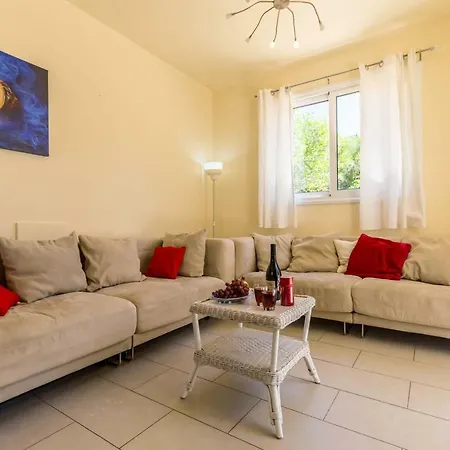 Villa Oposite Nissi 100 Meters