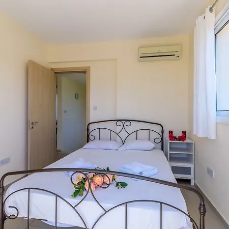 Oposite Nissi 100 Meters Villa Ayia Napa